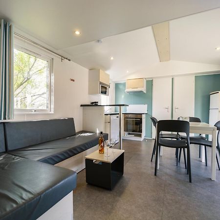 Camping Paradis 4 Etoiles Au Port De L'Houmeau - La Rochelle Екстер'єр фото