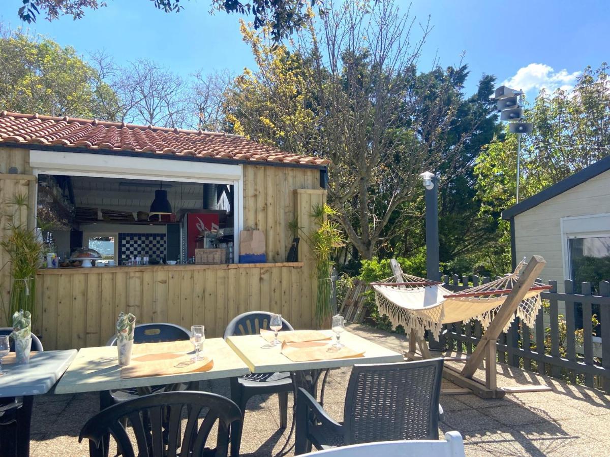 Camping Paradis 4 Etoiles Au Port De L'Houmeau - La Rochelle Екстер'єр фото