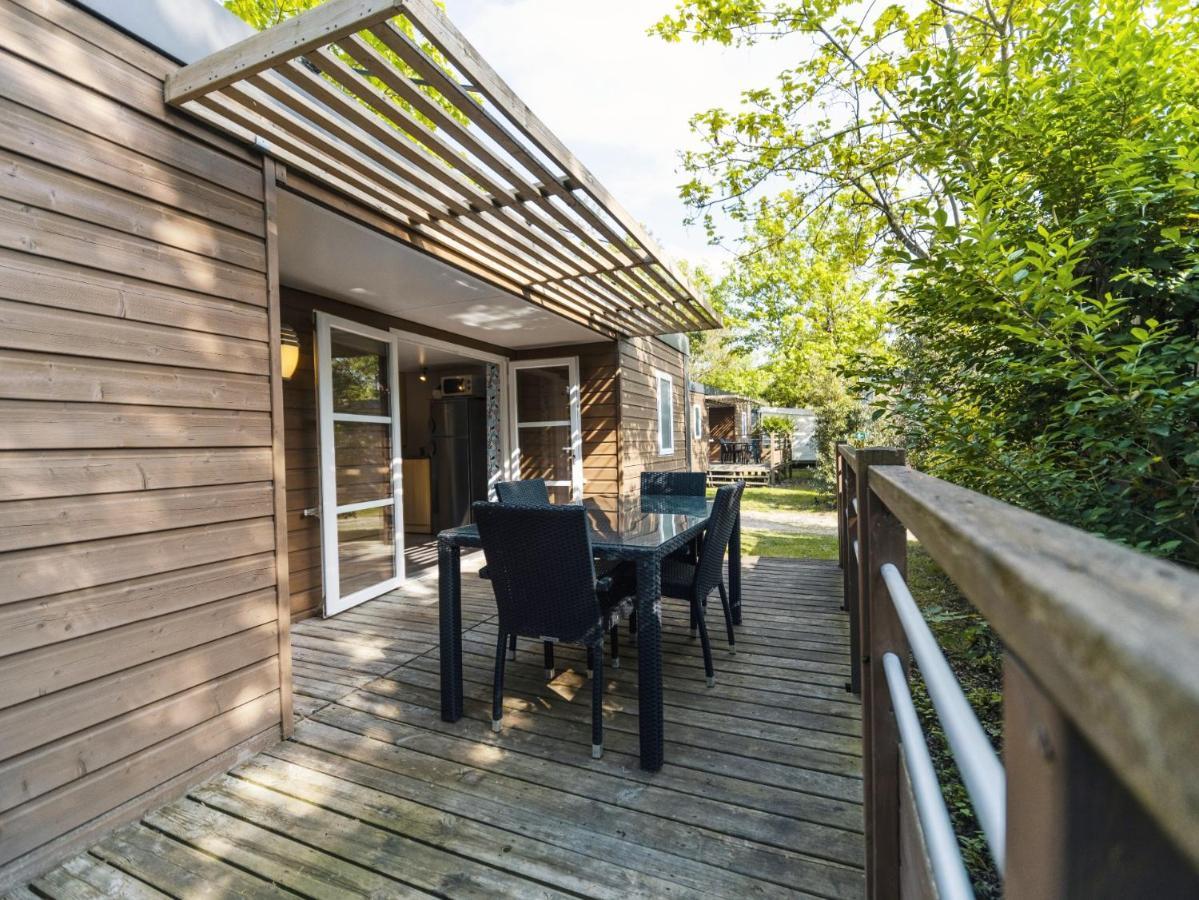 Camping Paradis 4 Etoiles Au Port De L'Houmeau - La Rochelle Екстер'єр фото