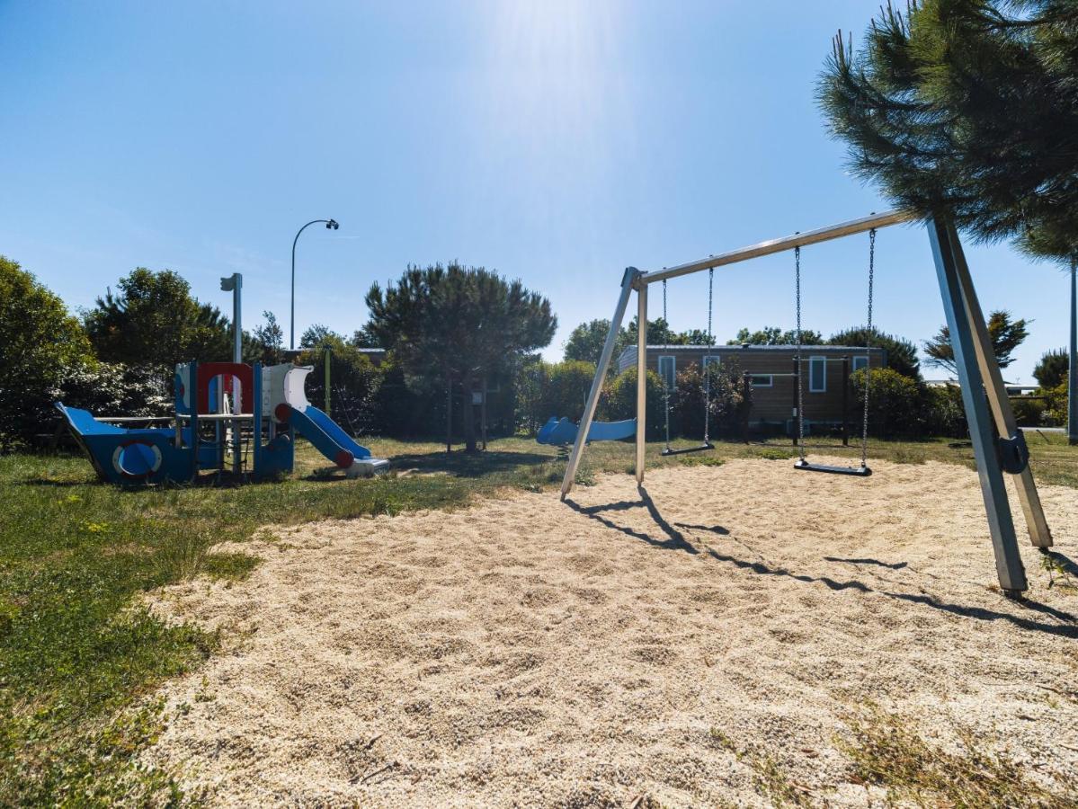 Camping Paradis 4 Etoiles Au Port De L'Houmeau - La Rochelle Екстер'єр фото