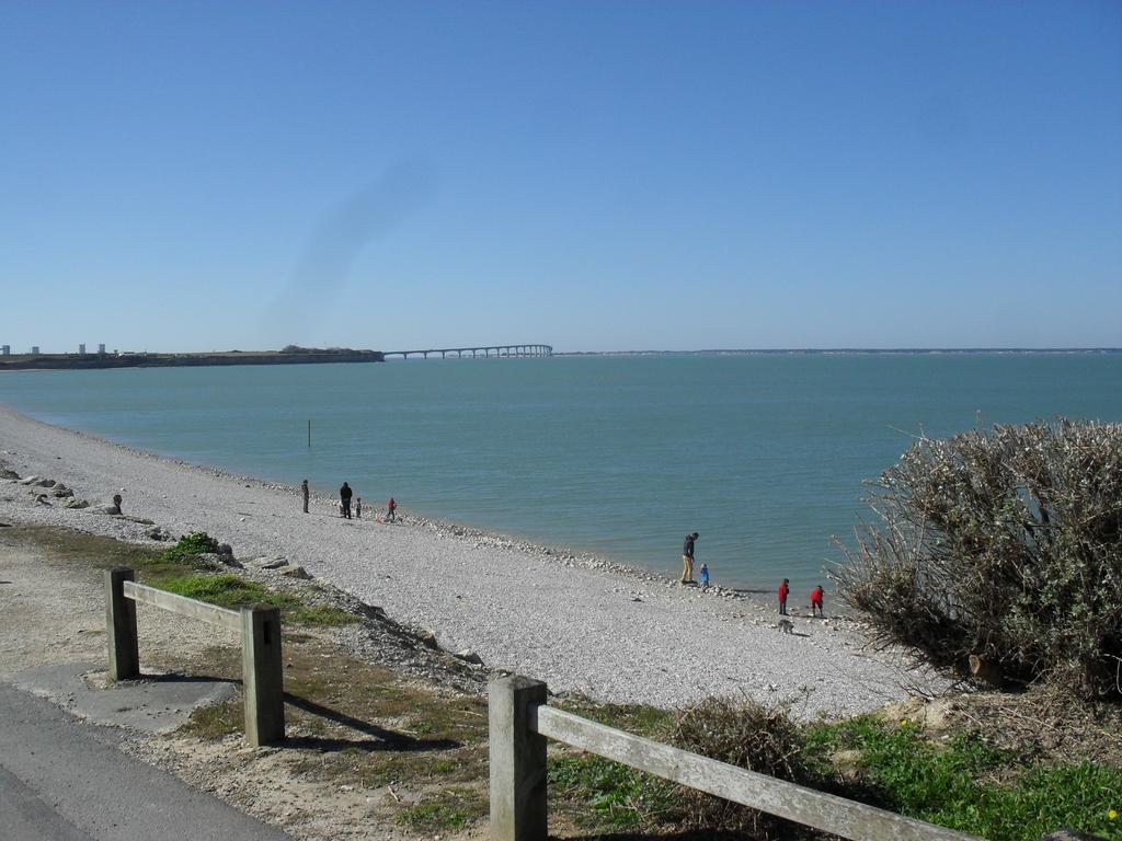 Camping Paradis 4 Etoiles Au Port De L'Houmeau - La Rochelle Екстер'єр фото